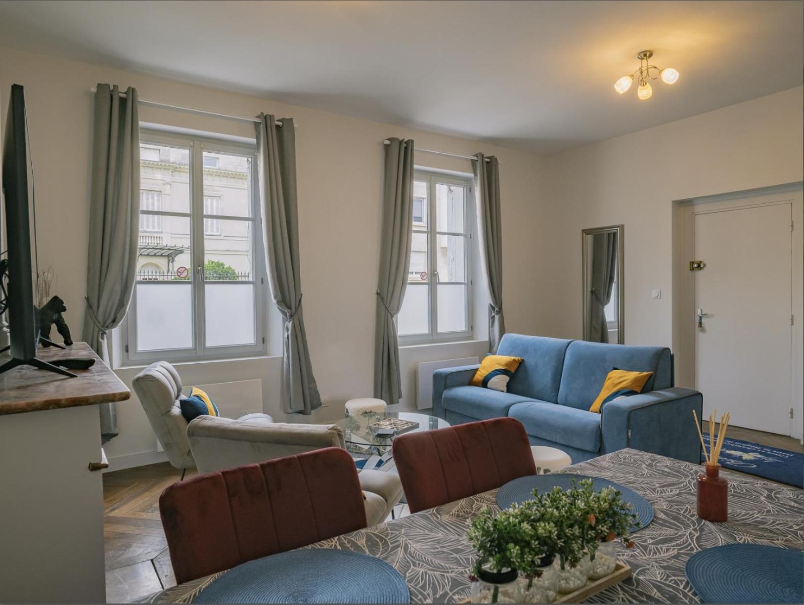 Appartement Refait A Neuf Avec Cachet De L'Ancien Saumur Extérieur photo